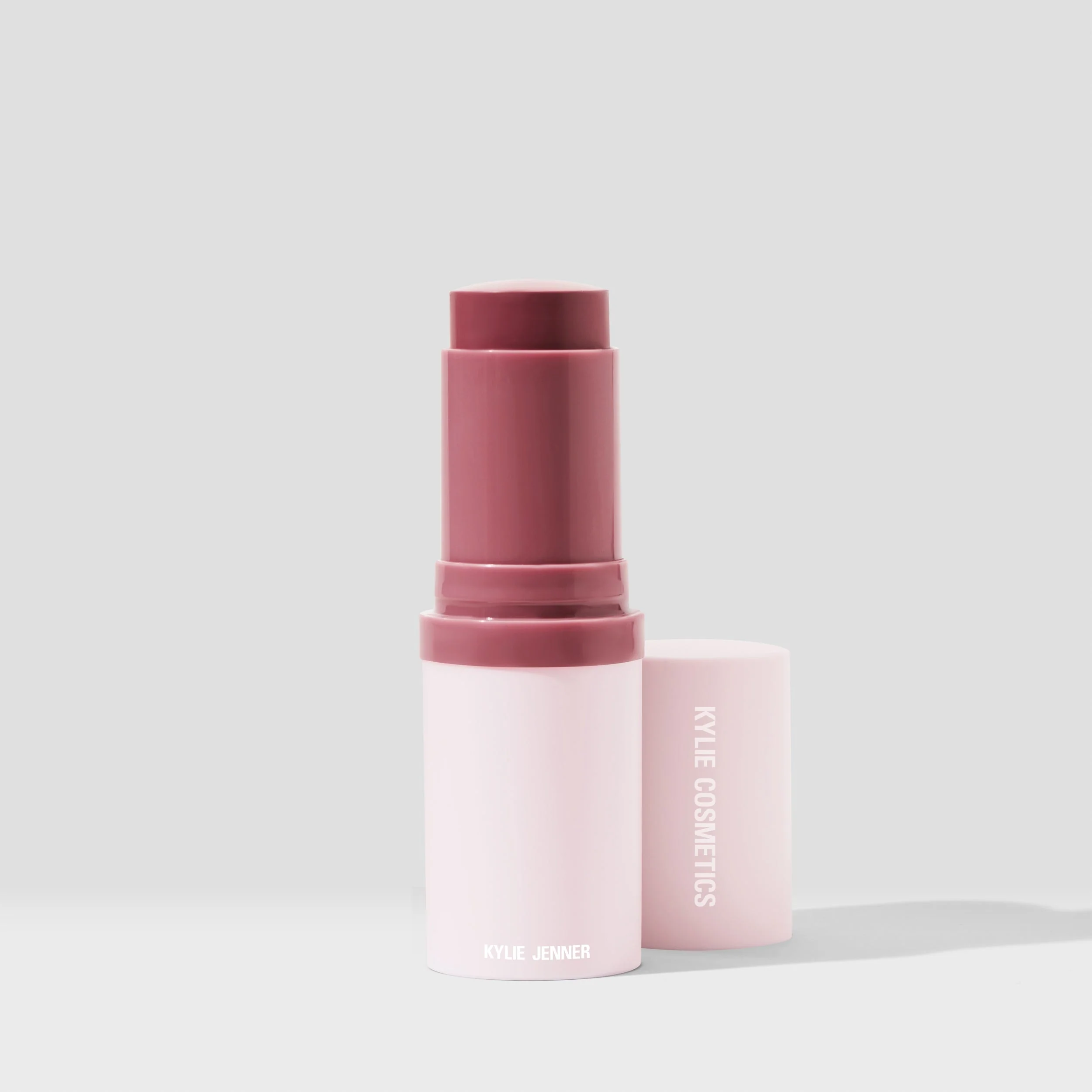 Kylie's Finishing Touches Look Bundle - Image 2