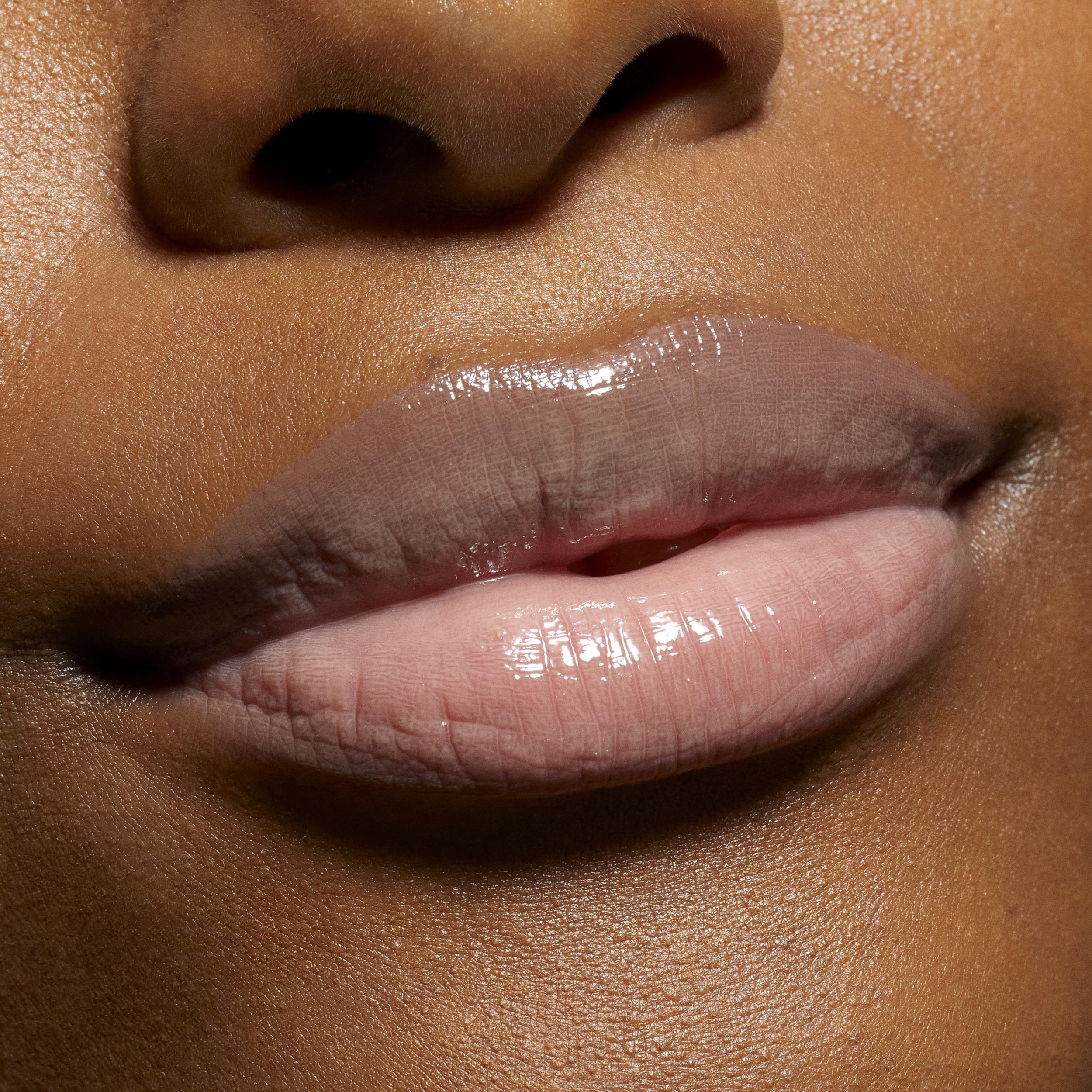 Supple Kiss Lip Glaze - Image 17